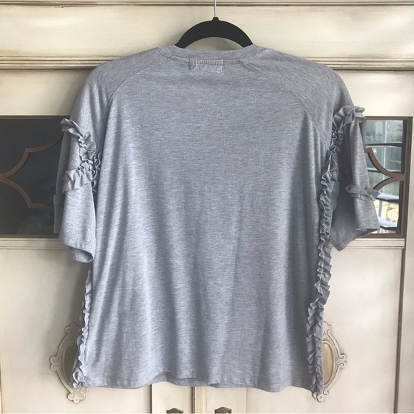 EUC Lea & Viola Ruffle Top - Picture 5 of 6